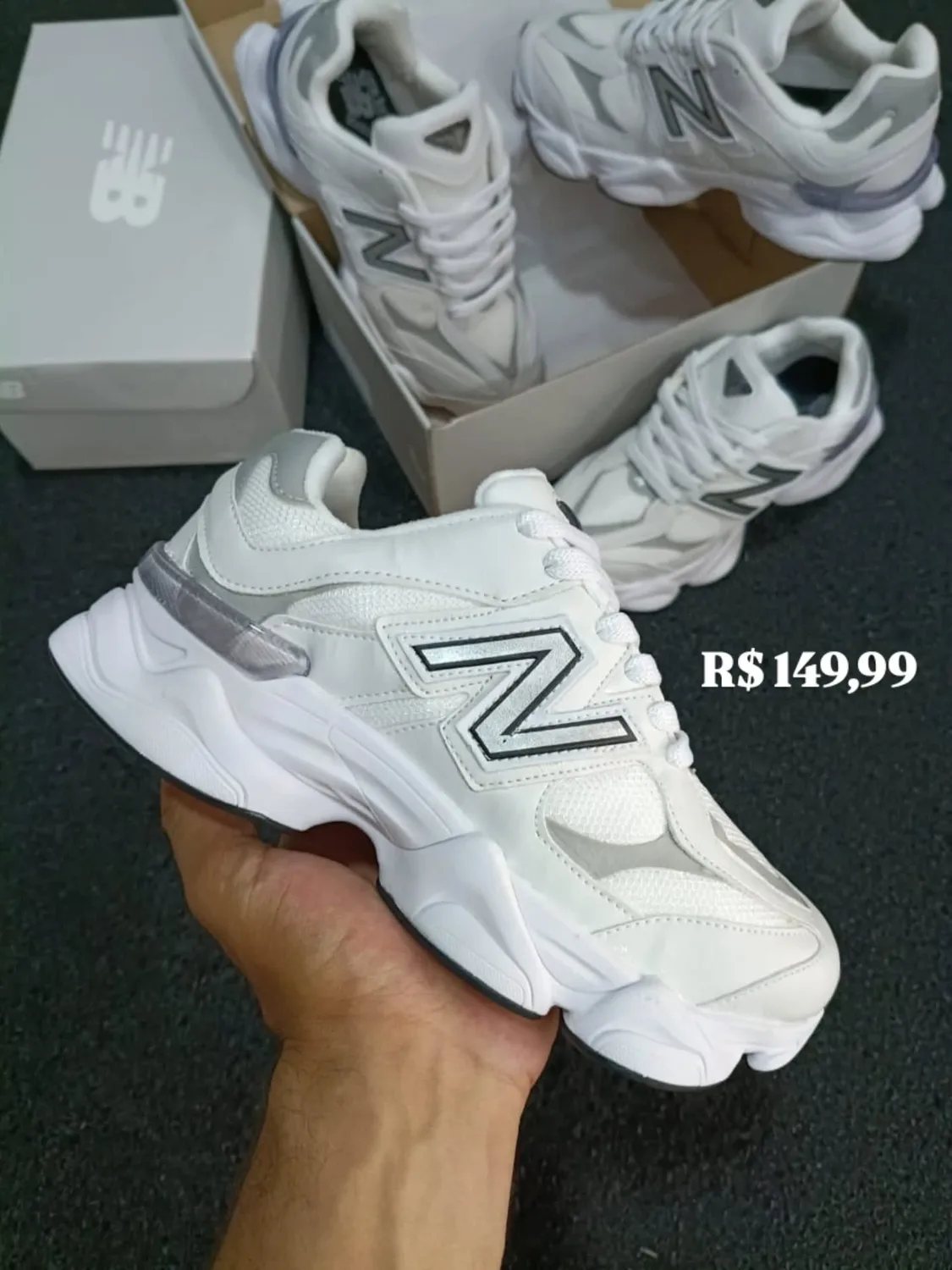 New Balance 9060 branco e cinza, ângulo 1 de 4