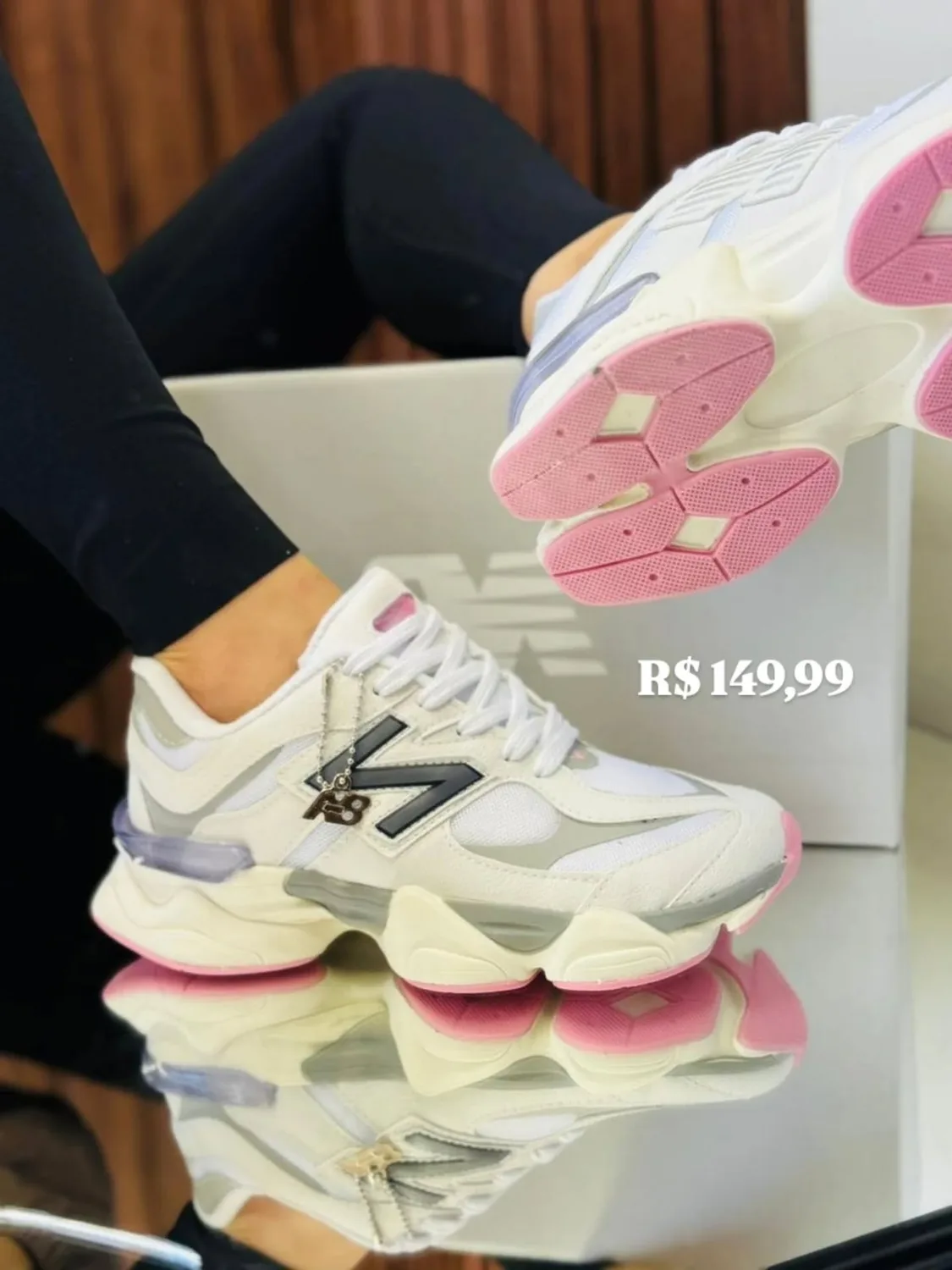 New Balance 9060 branco e rosa