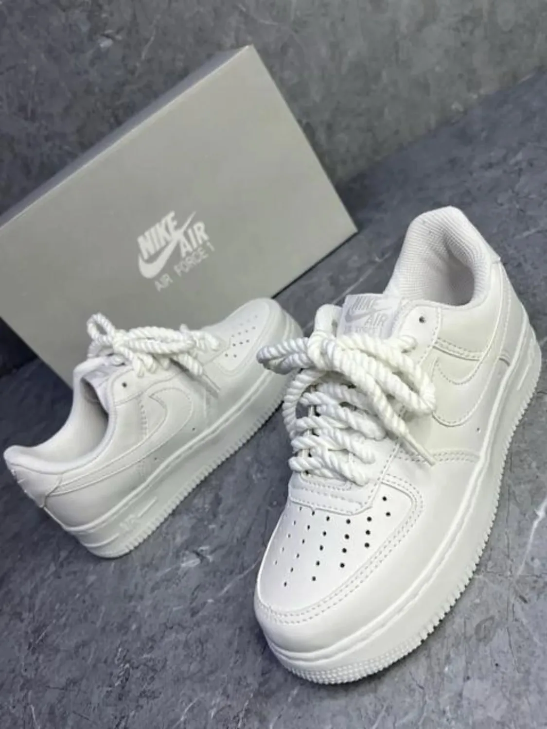 Nike Air Force 1 branco