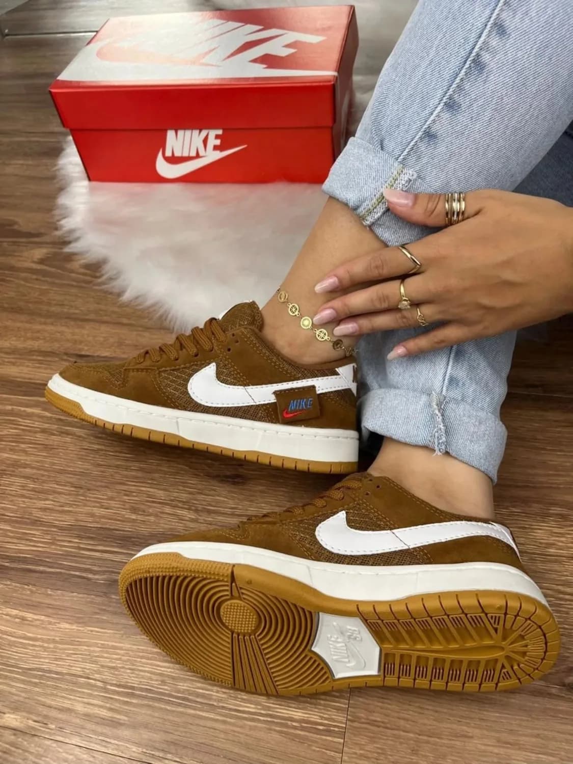 Nike Dunk Teddy Bear marrom