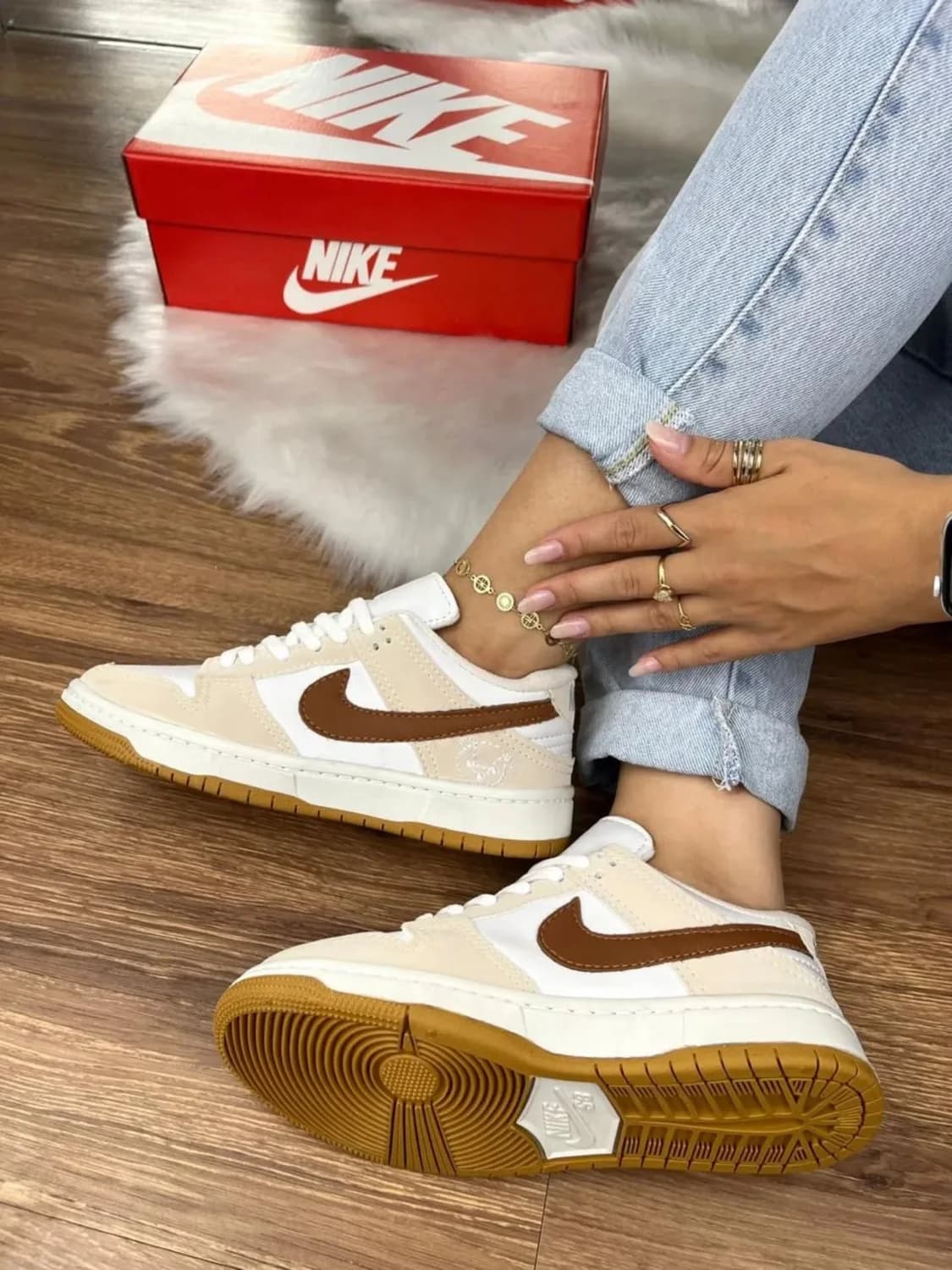 Nike Dunk Teddy Bear creme